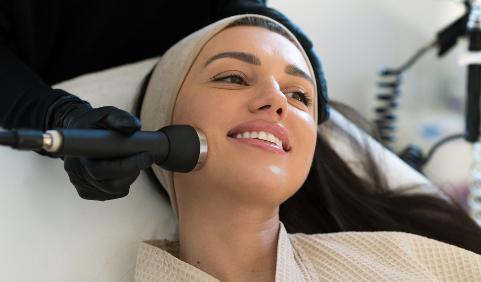 Hollywoods Geheimnis: Was ist ein HydraFacial und wie funktioniert es?
